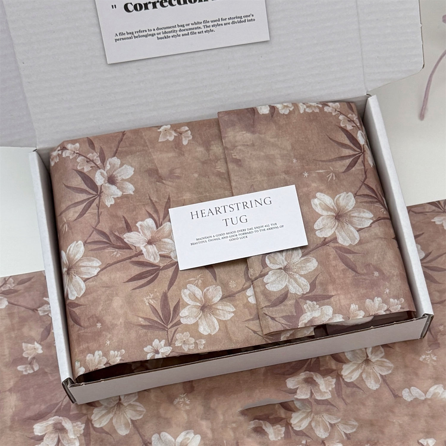 Snow Pear Paper Flower Gift Wr - Flower Wrap Kraft recension och pris
